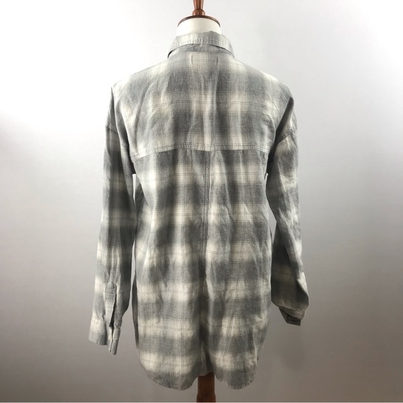 Old Navy Women's Gray & Ivory Flannel Button Down Oversized Boyfriend Shirt S/P - Picture 12 of 15
